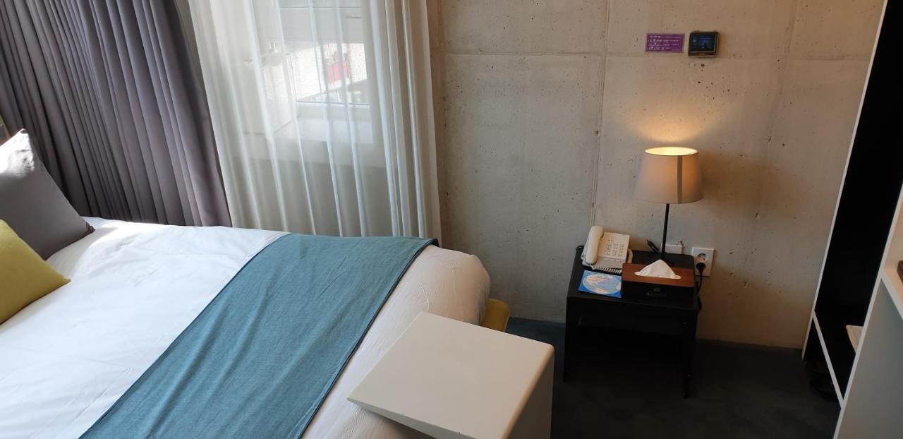 Hotel Cocomo Seoul Bagian luar foto