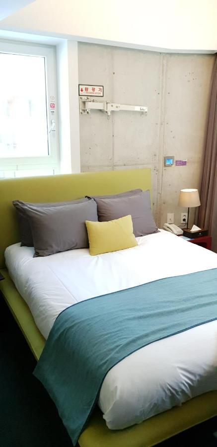 Hotel Cocomo Seoul Bagian luar foto